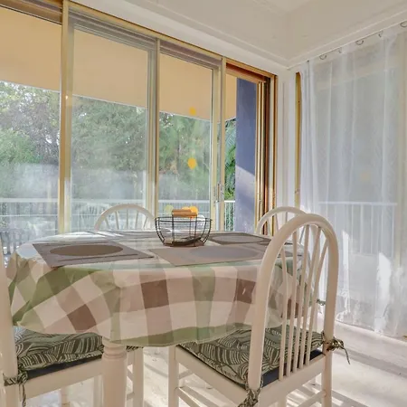 « Hawai » Proche Mer, Calme, Piscine Apartment Menton